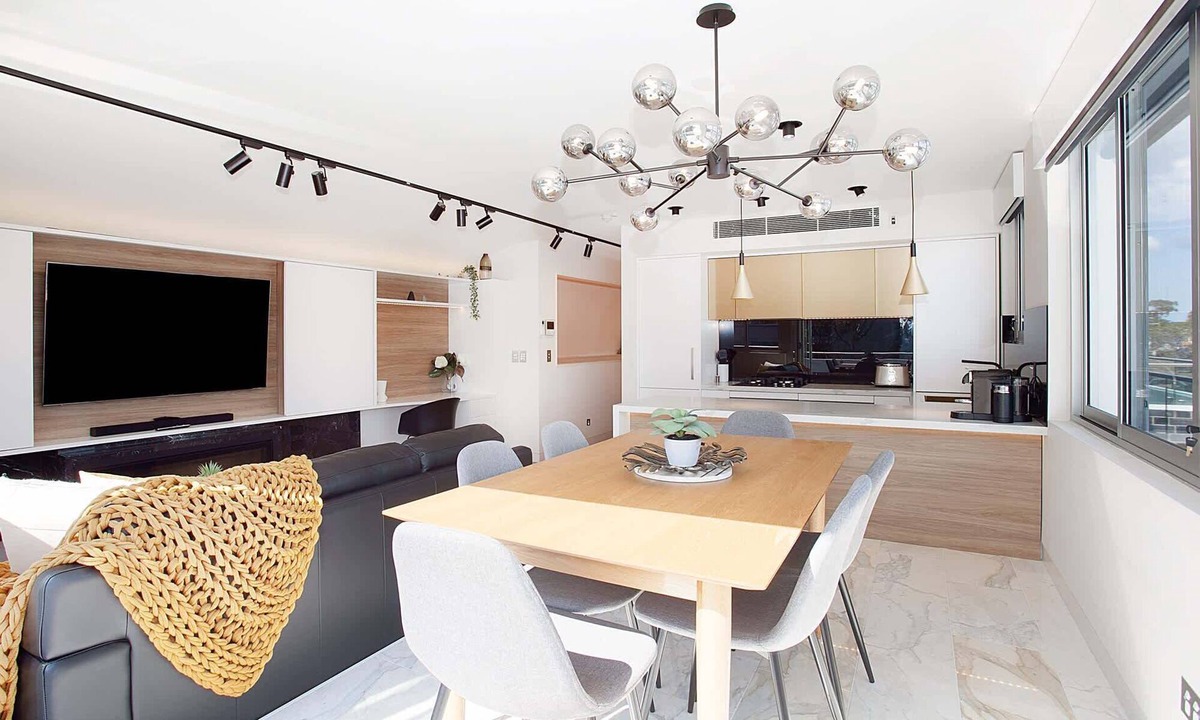 Cremorne Apartment | Perfect Located 2-Bed with Spacious Balcony & BBQ