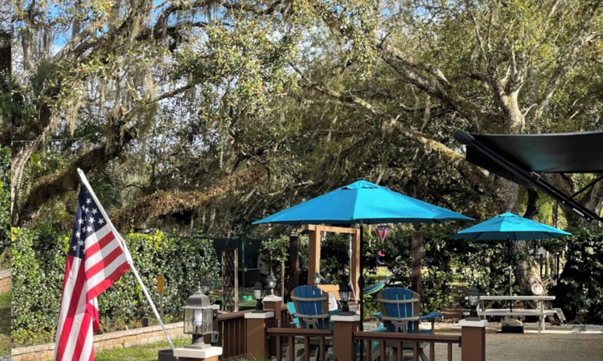 River Ranch RV Rental | Perfect location at River Ranch RV Resort