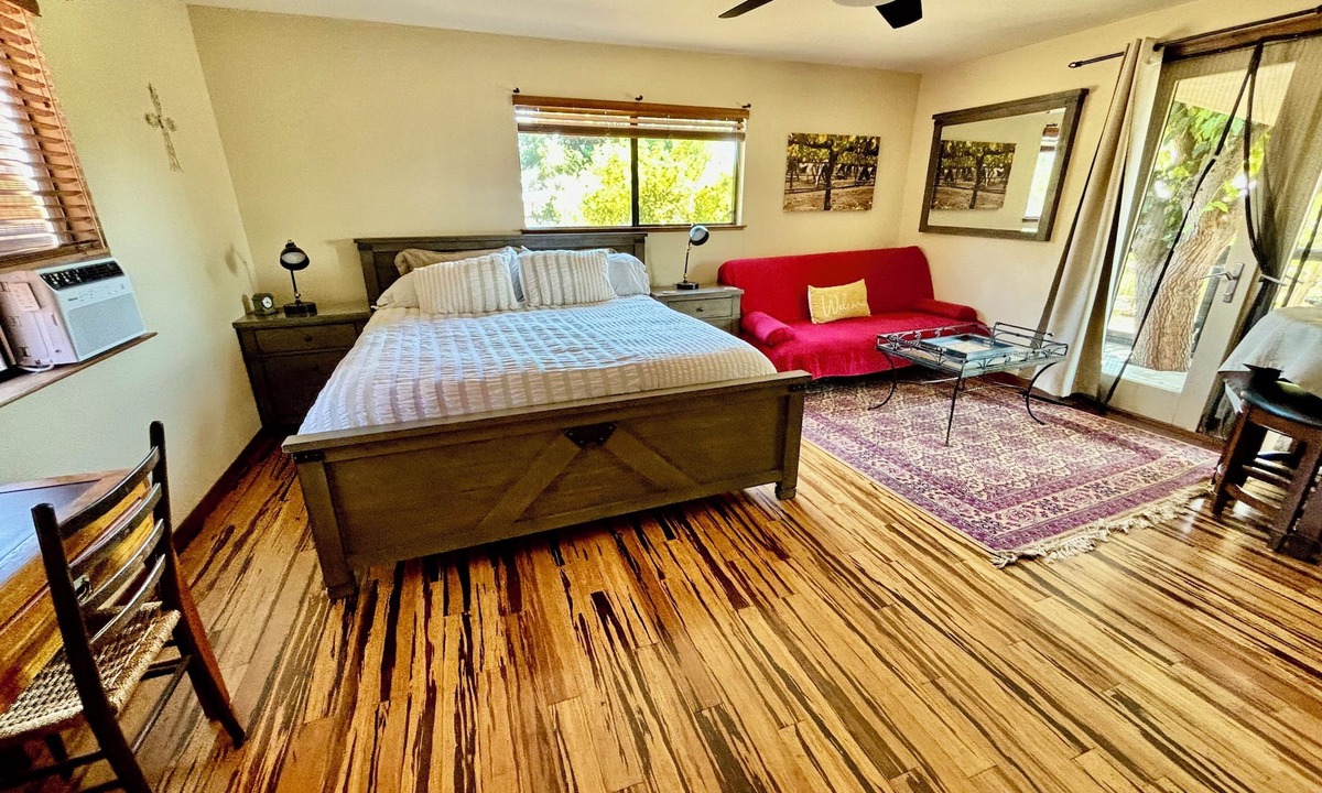 Sonoma Other | Perfect location for Sonoma & Napa.