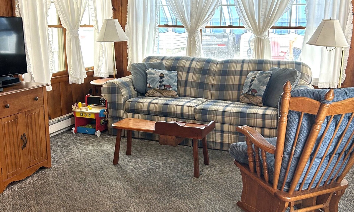 Dover Beaches North House | Perfect location for a family