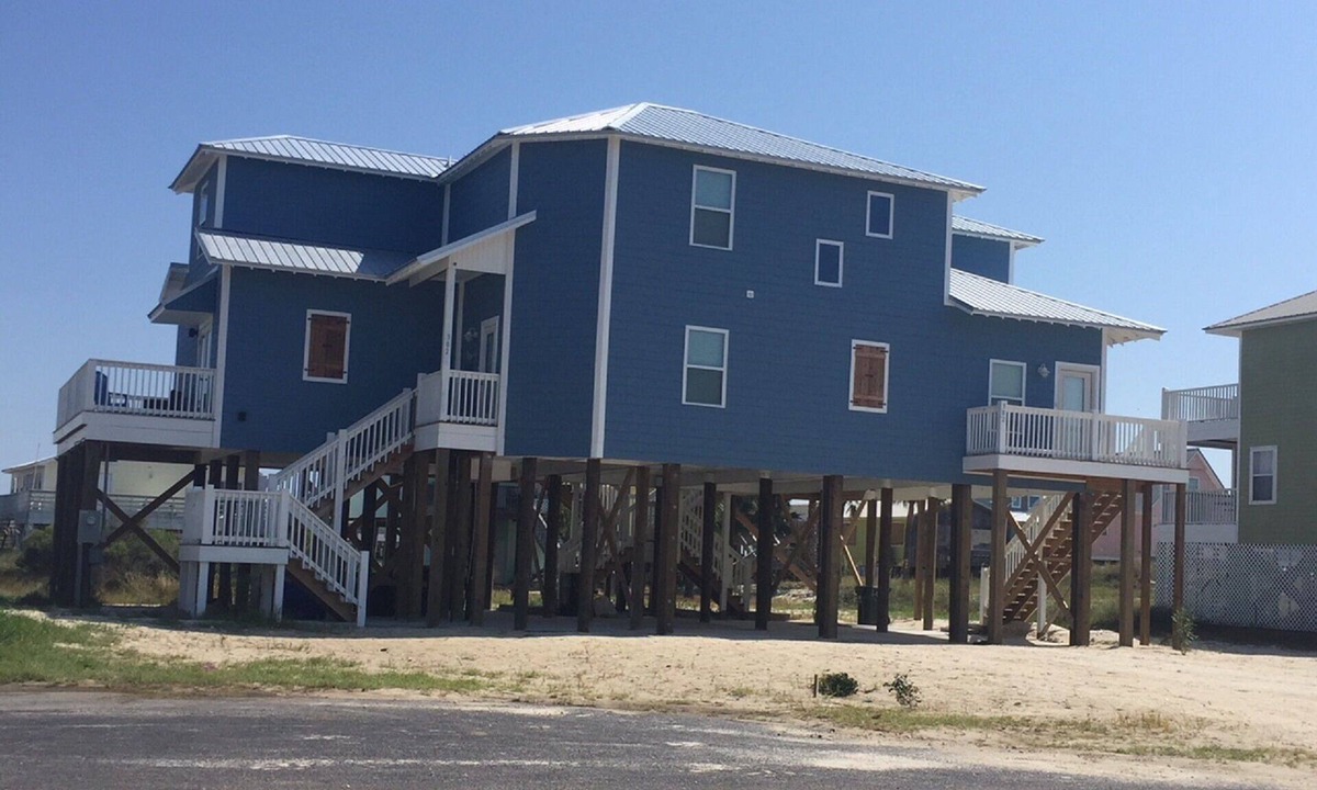 Fort Morgan House | PERFECT PLACE FOR A BEACH GETAWAY! GREAT SPRING & SUMMER RATES 🌴