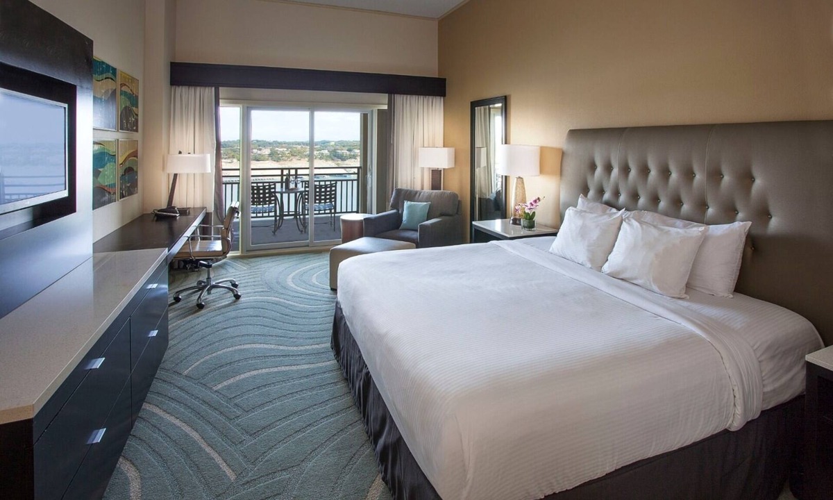 Lakeway Hotel | Perfect Place to Unwind! Outdoor Pool, Close to Lakeway Country Club