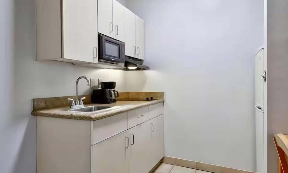 Sulphur Apartment | Perfect Room for Adventure Seekers Near Creole Trail