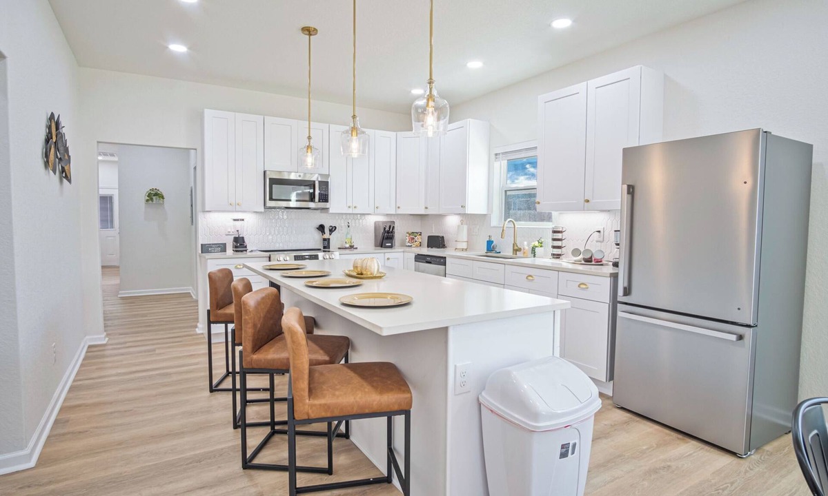 Denver Heights Cottage | Perfect Spot to Relax 4br/3ba Near Dtown Hemisfair