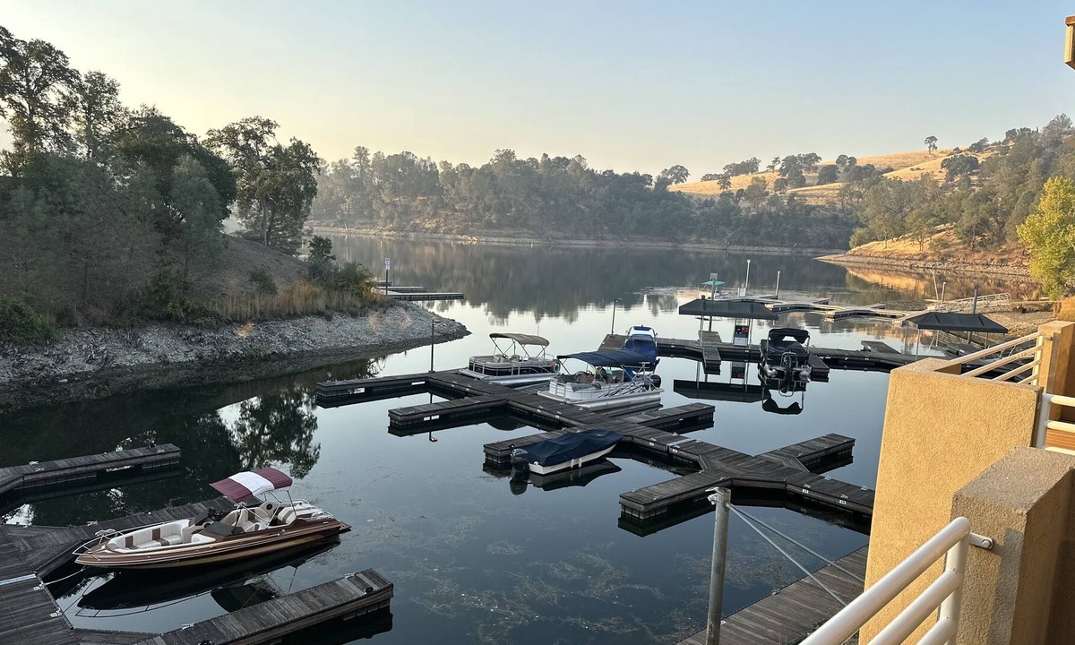 Copperopolis House | Perfect staging place for winter adventures