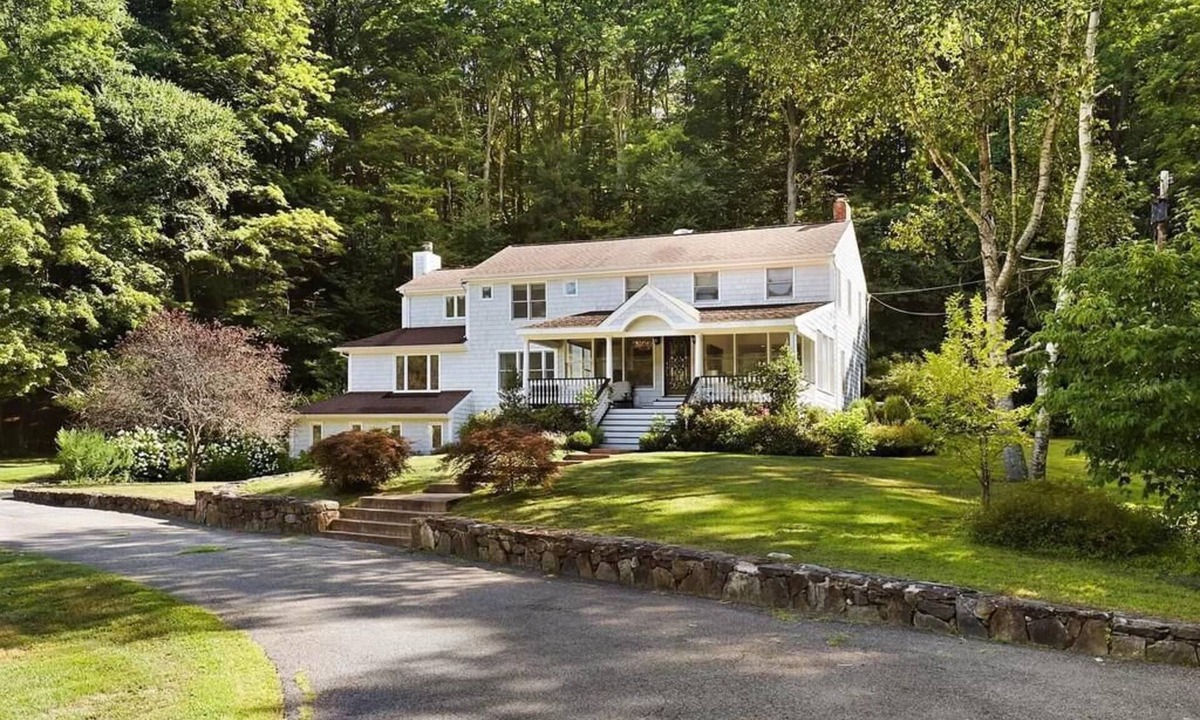 Chappaqua House | Perfect Summer Getaway, Charming, Private House