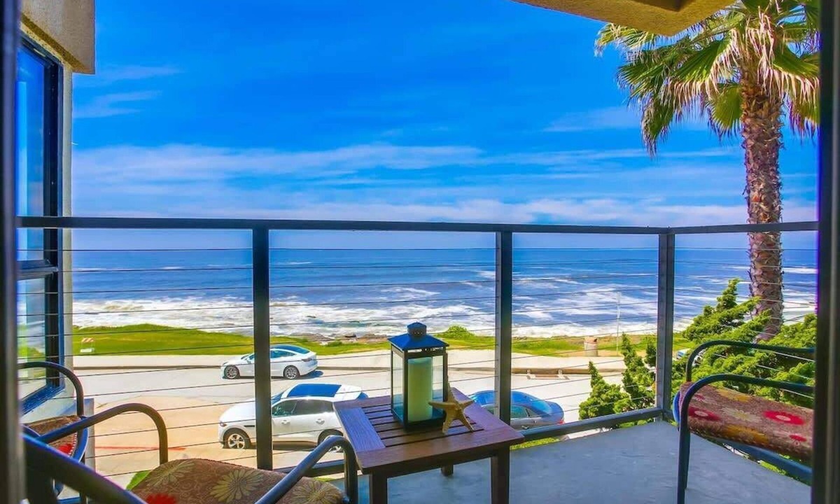 Village of La Jolla Condo | Perfect Sunsets - Unobstructed views of the ocean