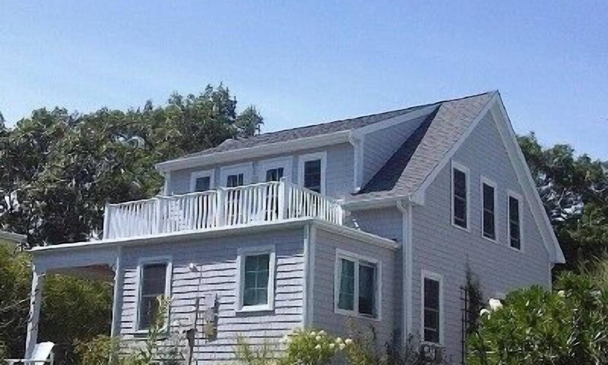 Cedar Bushes House | Perfect vacation in Manomet