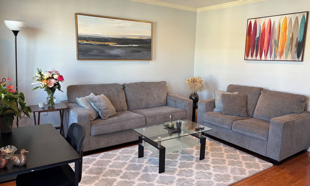 Union City Apartment | Perfect World Cup stay. 10 mins to MetLife and Manhattan