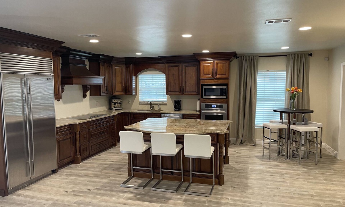 Beach Park House | Perfectly located house