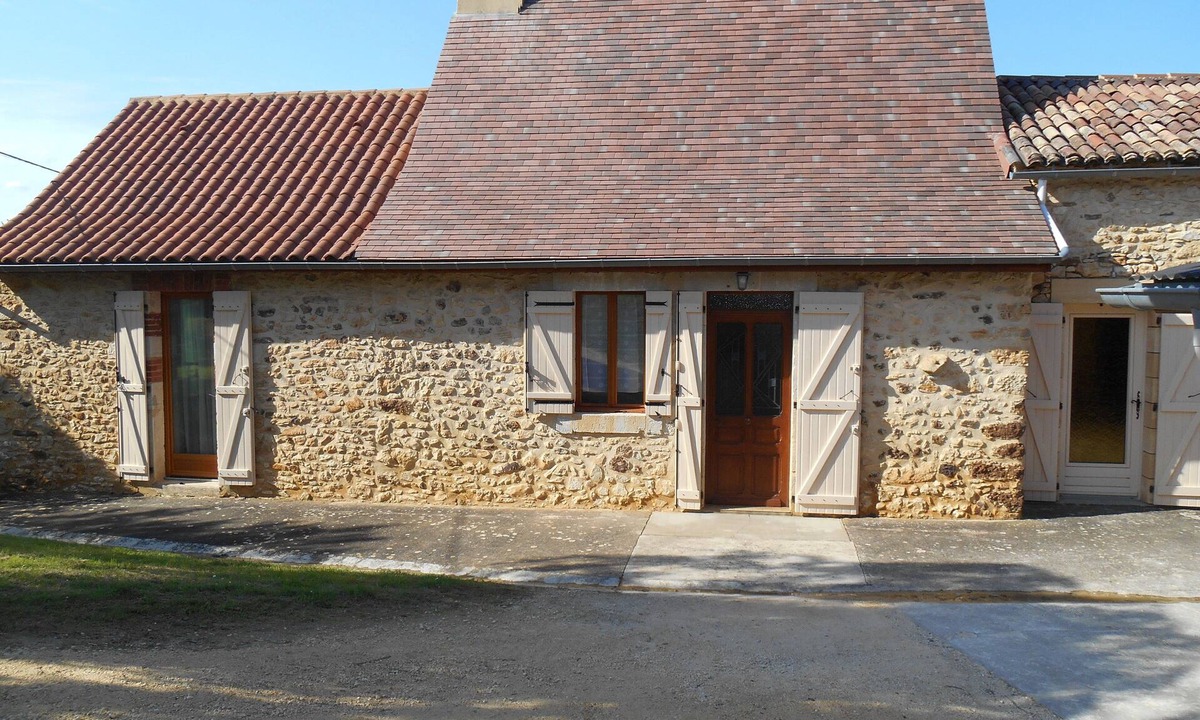 Saint-Germain-de-Belves House | perigourdine house in the countryside