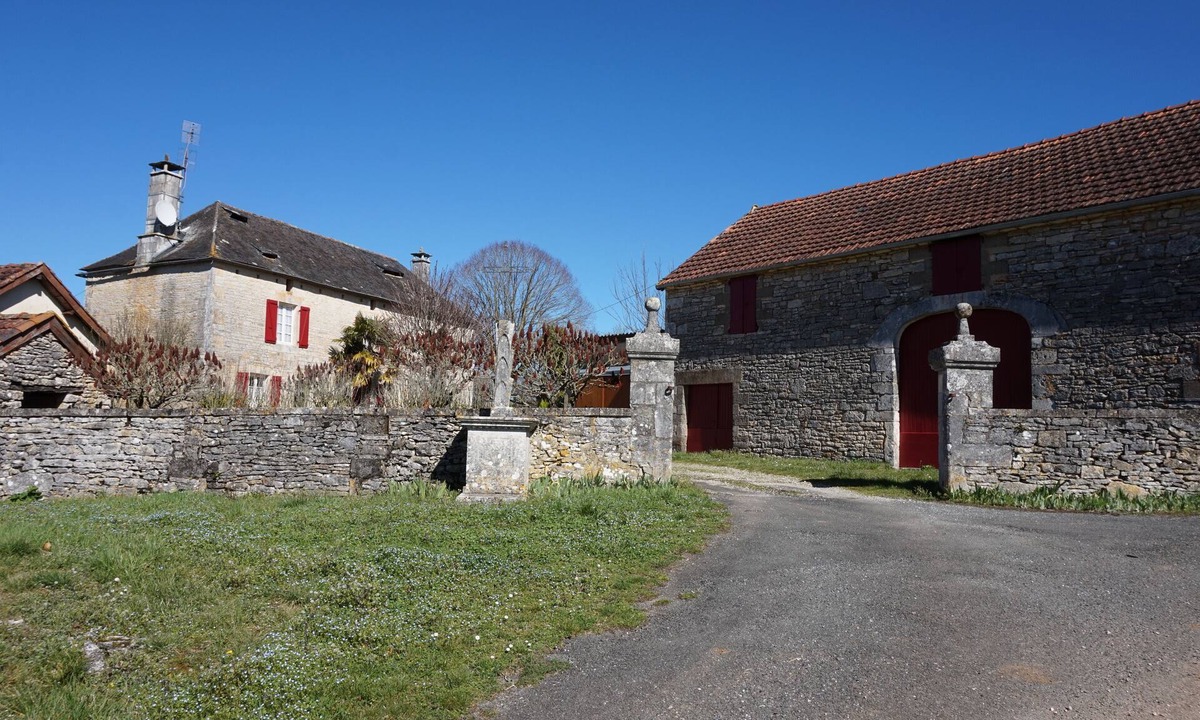 Nadaillac House | Perigourdine house with character