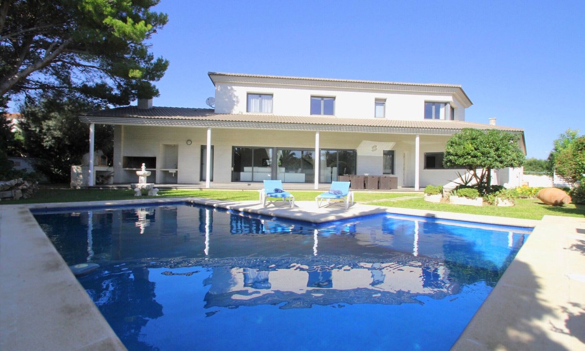 L'Hospitalet de l'Infant Villa | PERLA Gran villa piscina privada y WiFi gratis