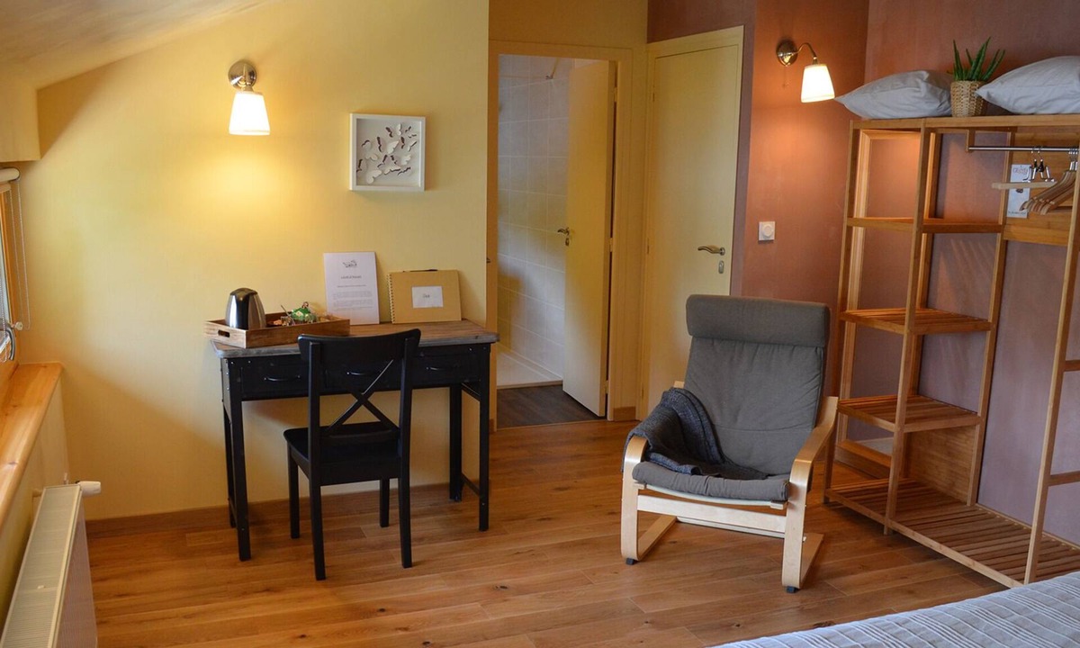 Monlet Bed & Breakfast | Perle room bathroom - La maison du Lac