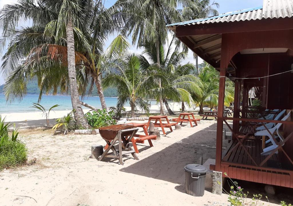 Tioman Island Ski Chalet | Permai Chalet Tioman