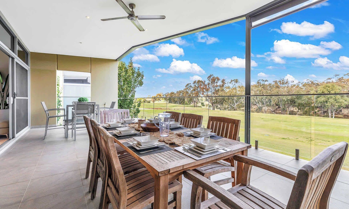 Moama House | Perricoota Riverfront Townhouse | Murray River Views