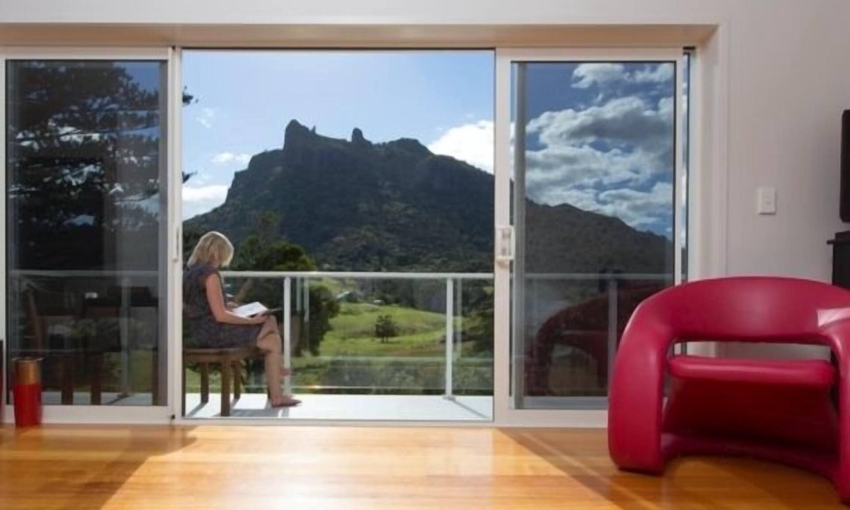 Whangarei Heads Apartment | Personalised, boutique, beachfront accommodation.