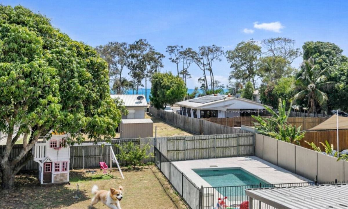 Urangan House | Pet friendly,100m to Beach&Cafe
