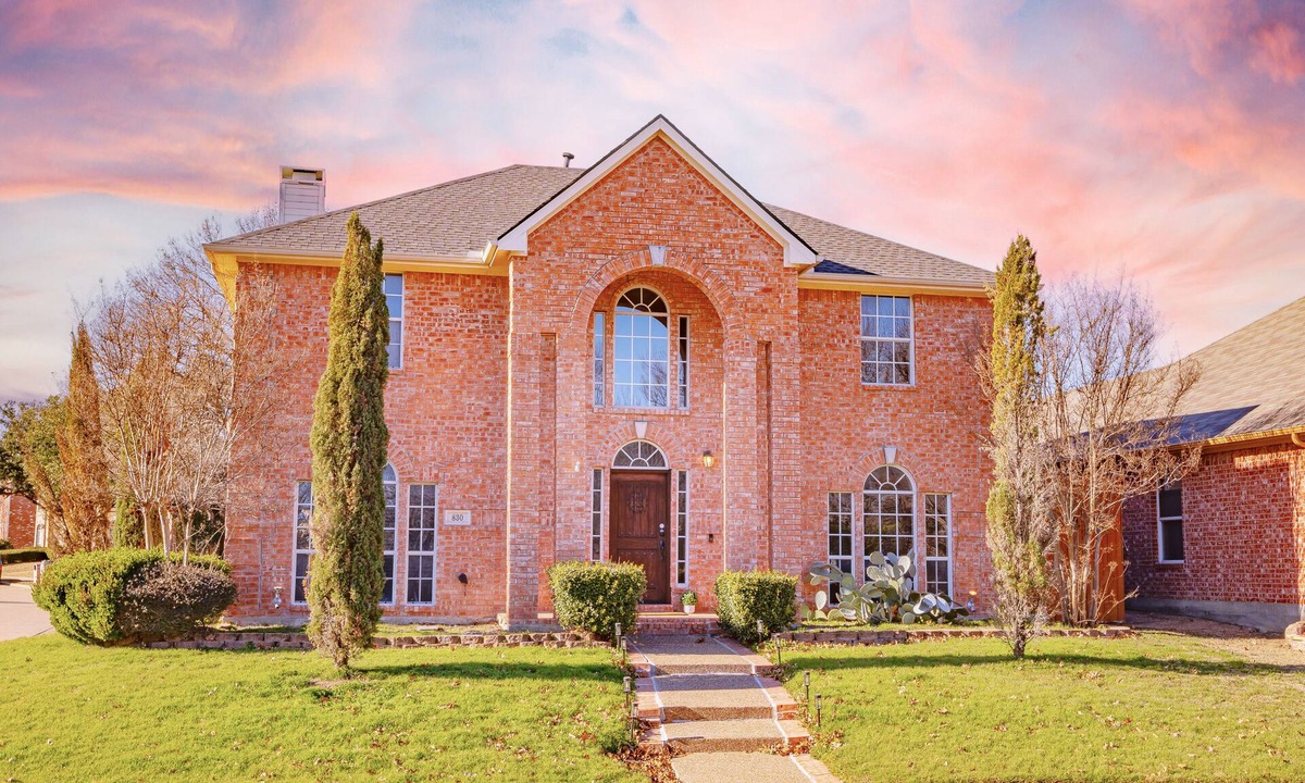 Allen House | Pet-Friendly 5-bedroom + Pool