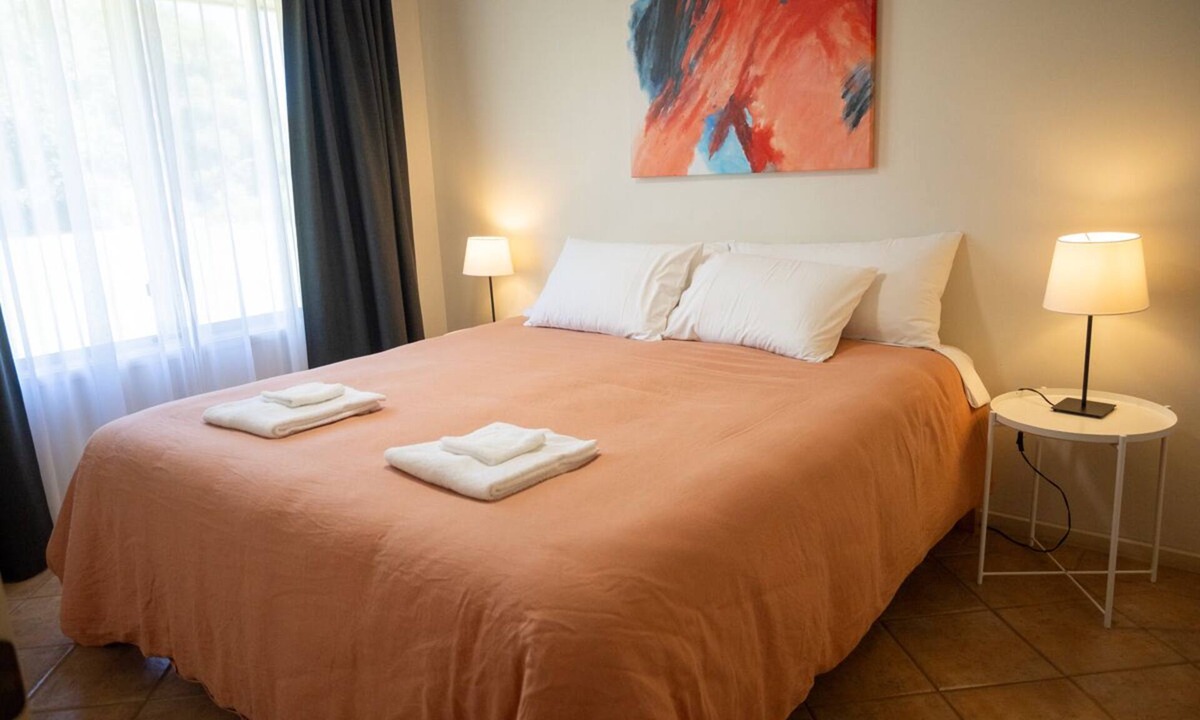 Murtho House | Pet friendly accommodation on the Murray River - 3 bedroom listing