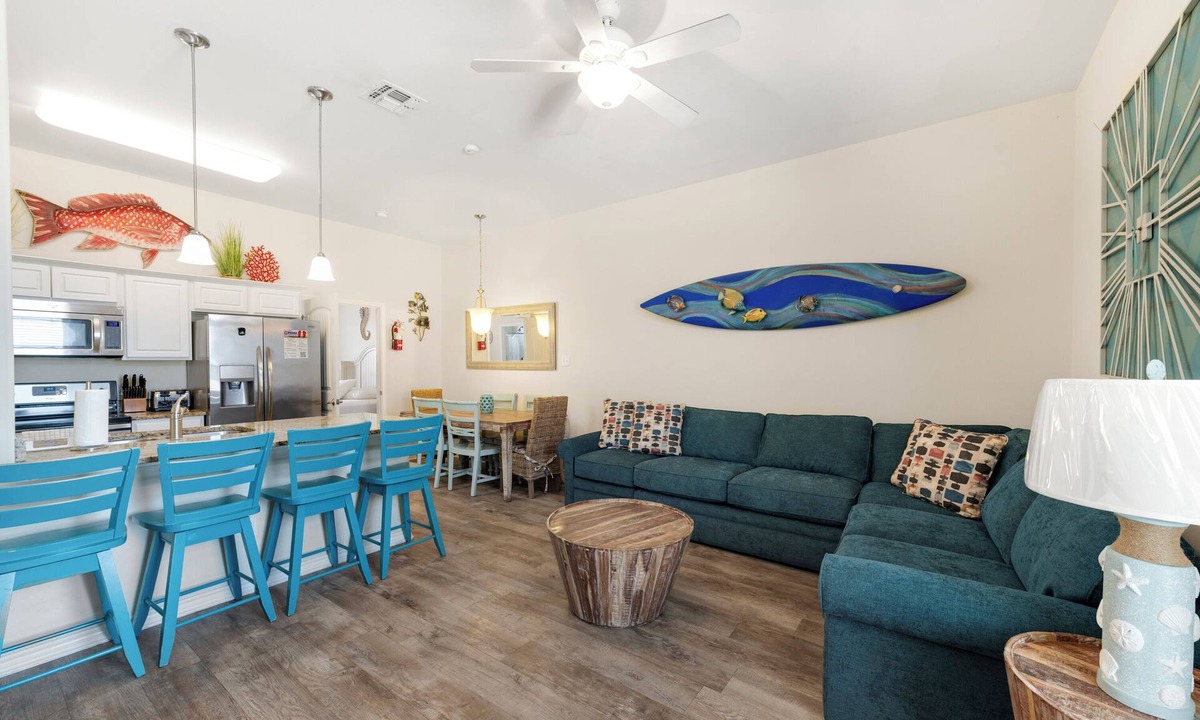 Corpus Christi House | Pet-Friendly Beach Townhome | Ocean Views & Pool