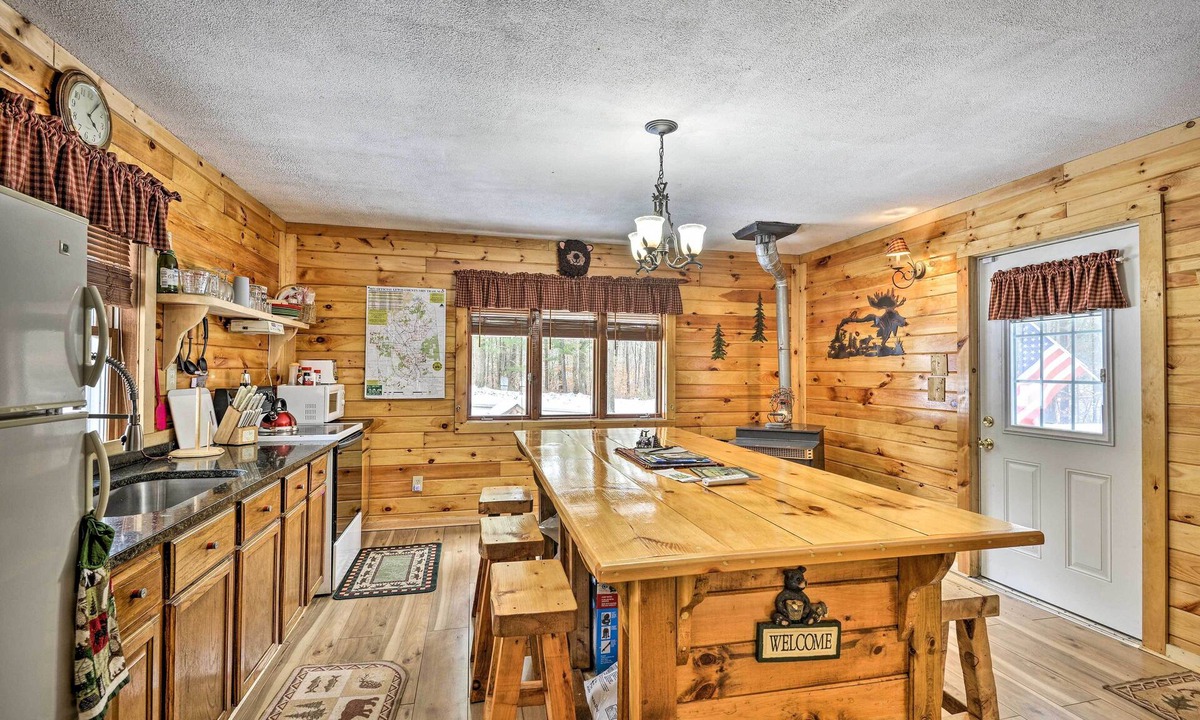 Brantingham Cabin | Pet-Friendly Brantingham Cabin by ATV Trails