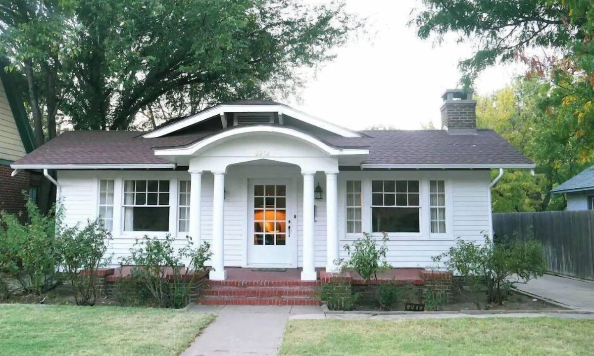 Amarillo House | Pet-Friendly Craftsman Home w/Fenced Yard, Garage, in Central Amarillo