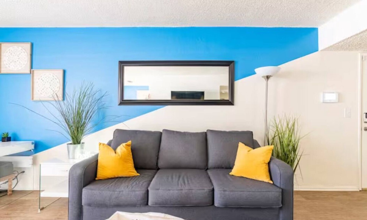 Thousand Oaks Apartment | Pet-Friendly, Elevated Stay with Space, Comfort & Style