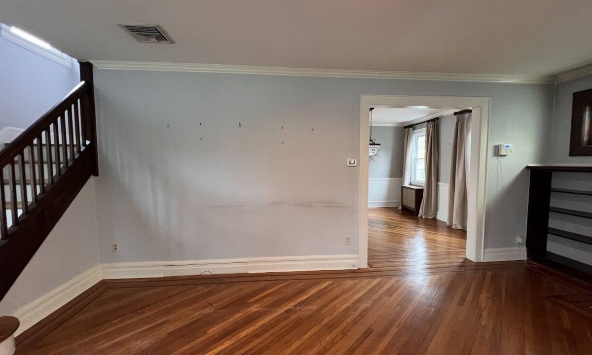 Westfield House | Pet friendly, empty home with large grassy backyard!