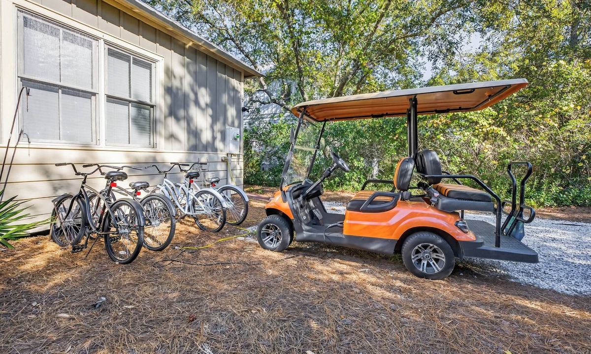Seacrest Cottage | Pet Friendly! 🐶 Golf Cart & Bikes Included!