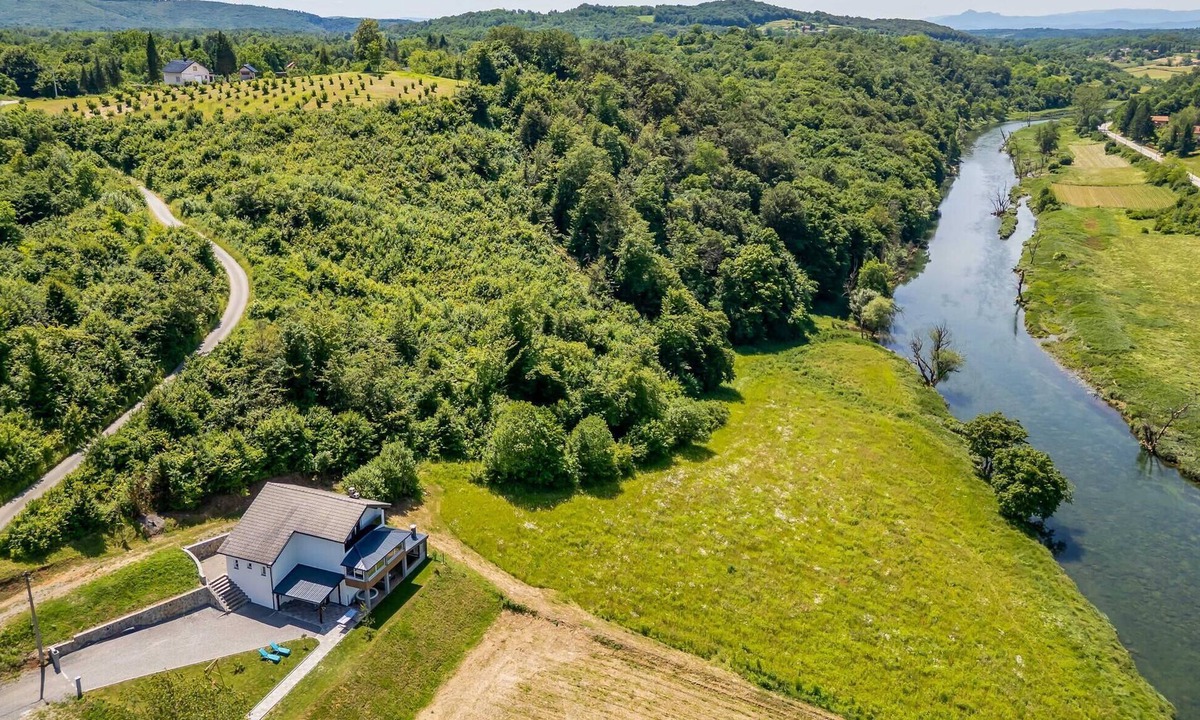 Barilovic House | Pet friendly home in Kosijersko Selo with WiFi