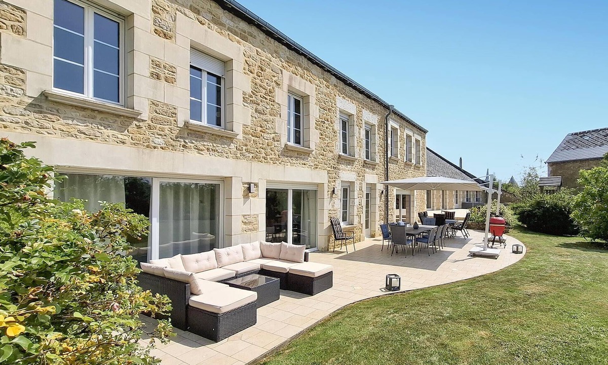 Flaignes-Havys House | Pet friendly home in Flaignes-Havys with WiFi