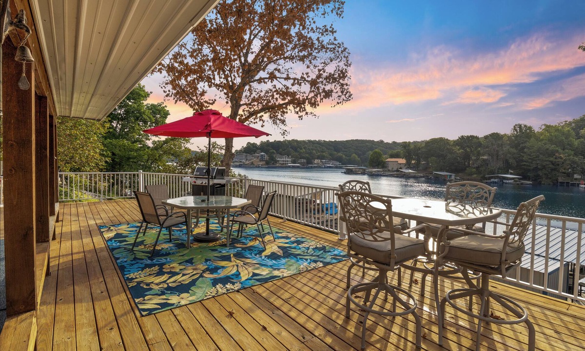 Linn Creek House | Pet-Friendly Home, Great Dock, Waterfront, Lake Views, Boat Slip