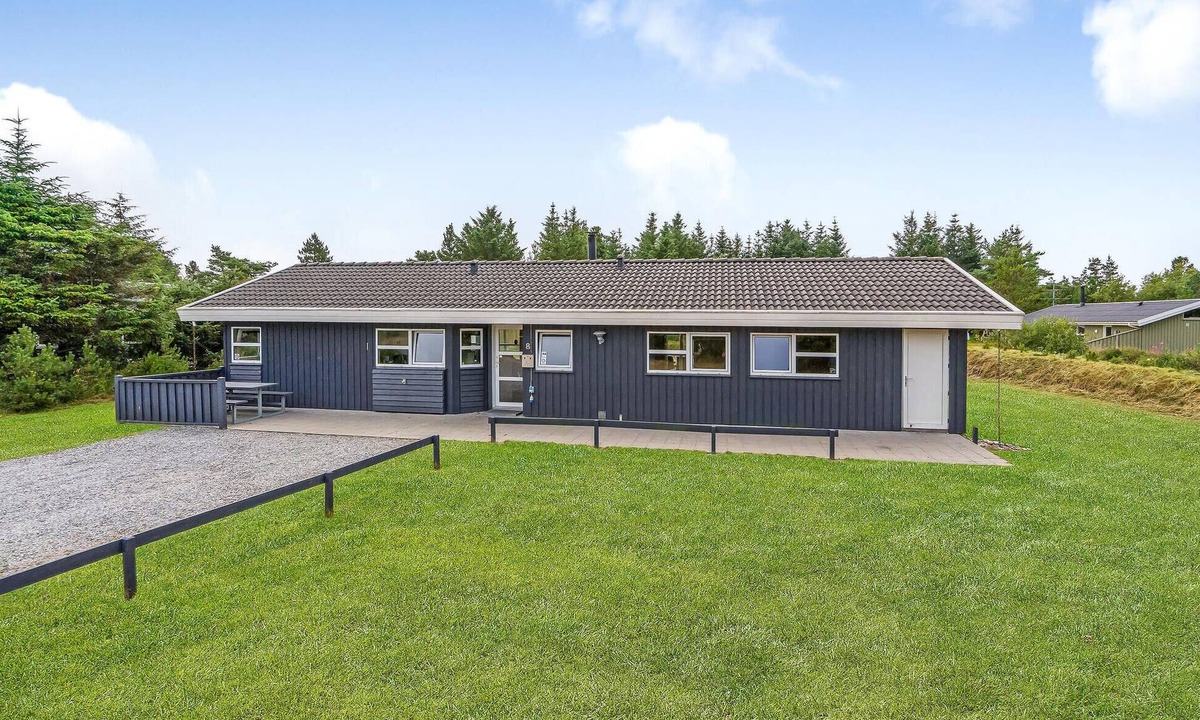 Torup Strand House | Pet friendly home in Fjerritslev with sauna