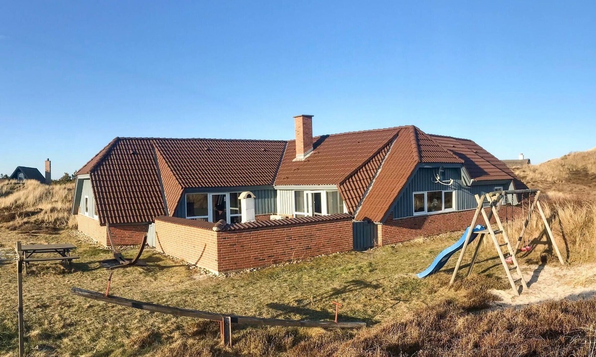 Hvide Sande House | Pet friendly home in Hvide Sande with sauna