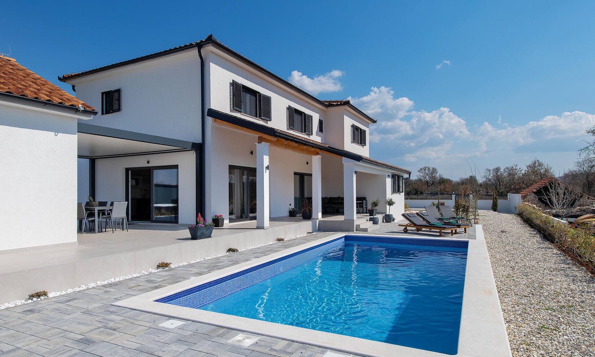 Drnis House | Pet friendly home in Pakovo Selo