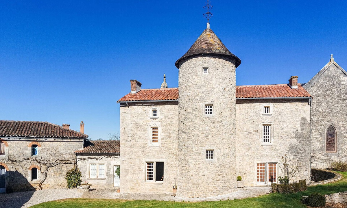 Bioussac House | Pet friendly home in Bioussac