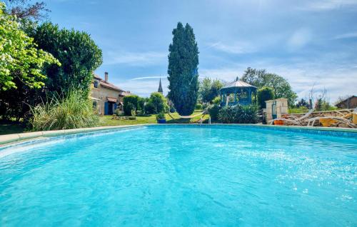 Bosset House | Pet Friendly Home In Bosset