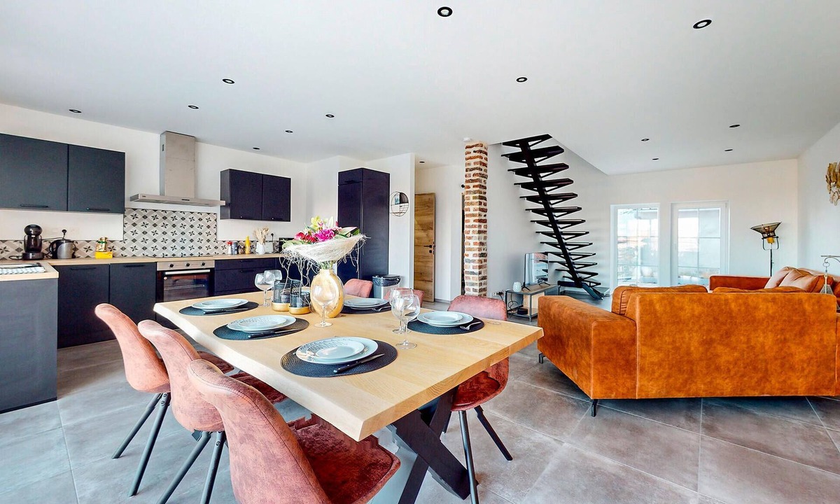 Charnois House | Pet friendly home in CHARNOIS with WiFi