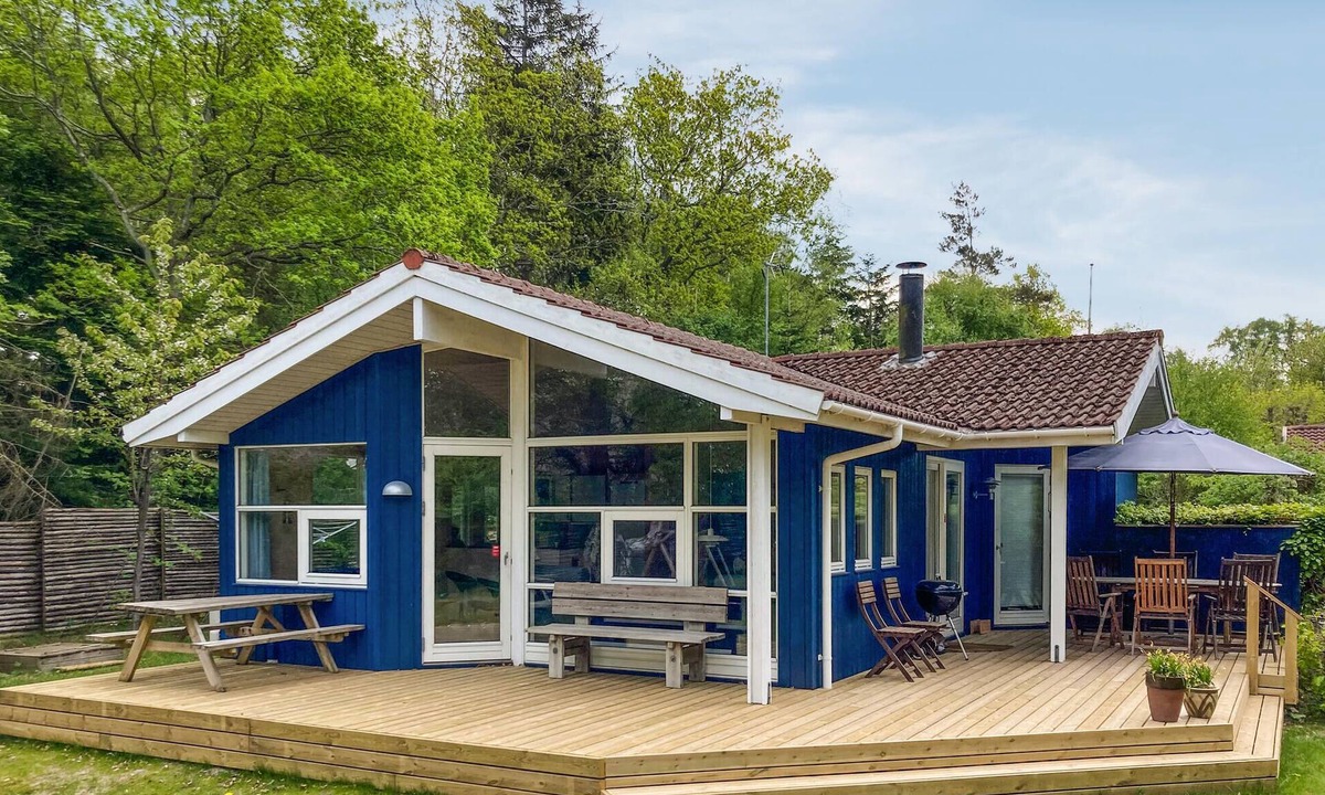 Udsholt House | Pet friendly home in Gilleleje with sauna