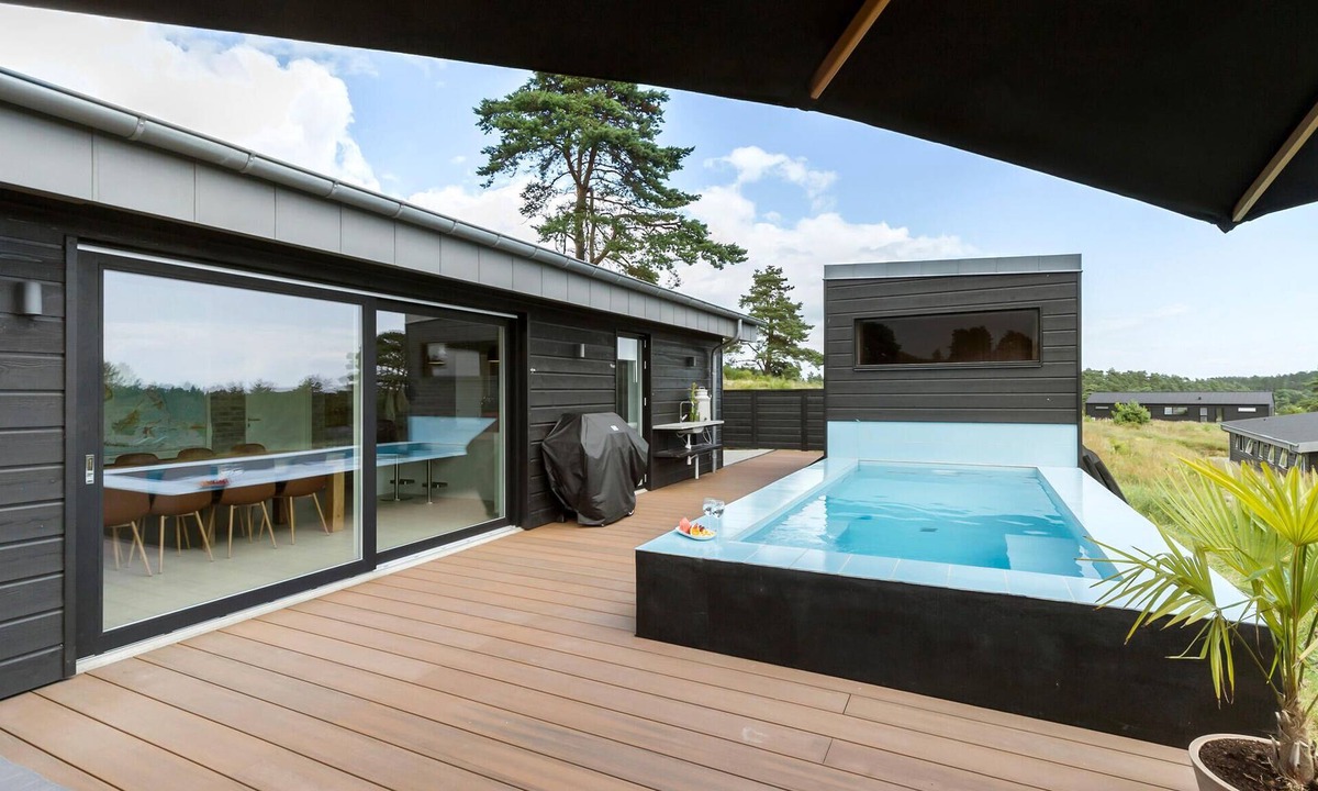 Egsmark Strand House | Pet friendly home in Ebeltoft with sauna