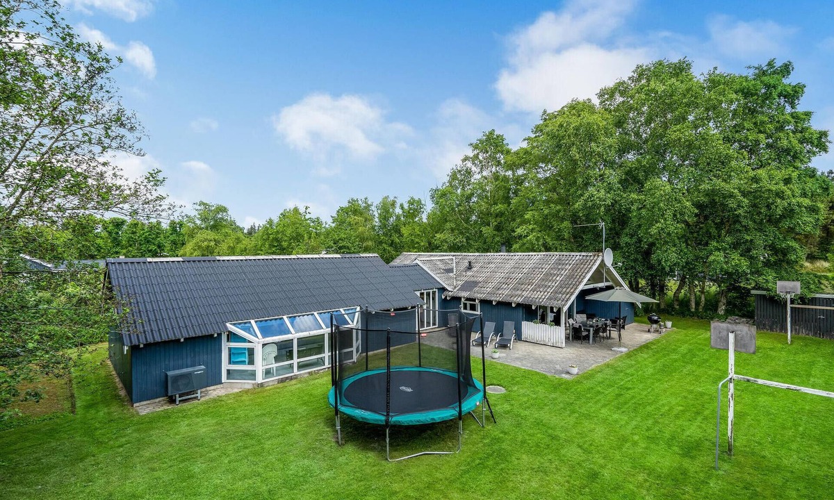 Helberskov Strand House | Pet friendly home in Hadsund with sauna