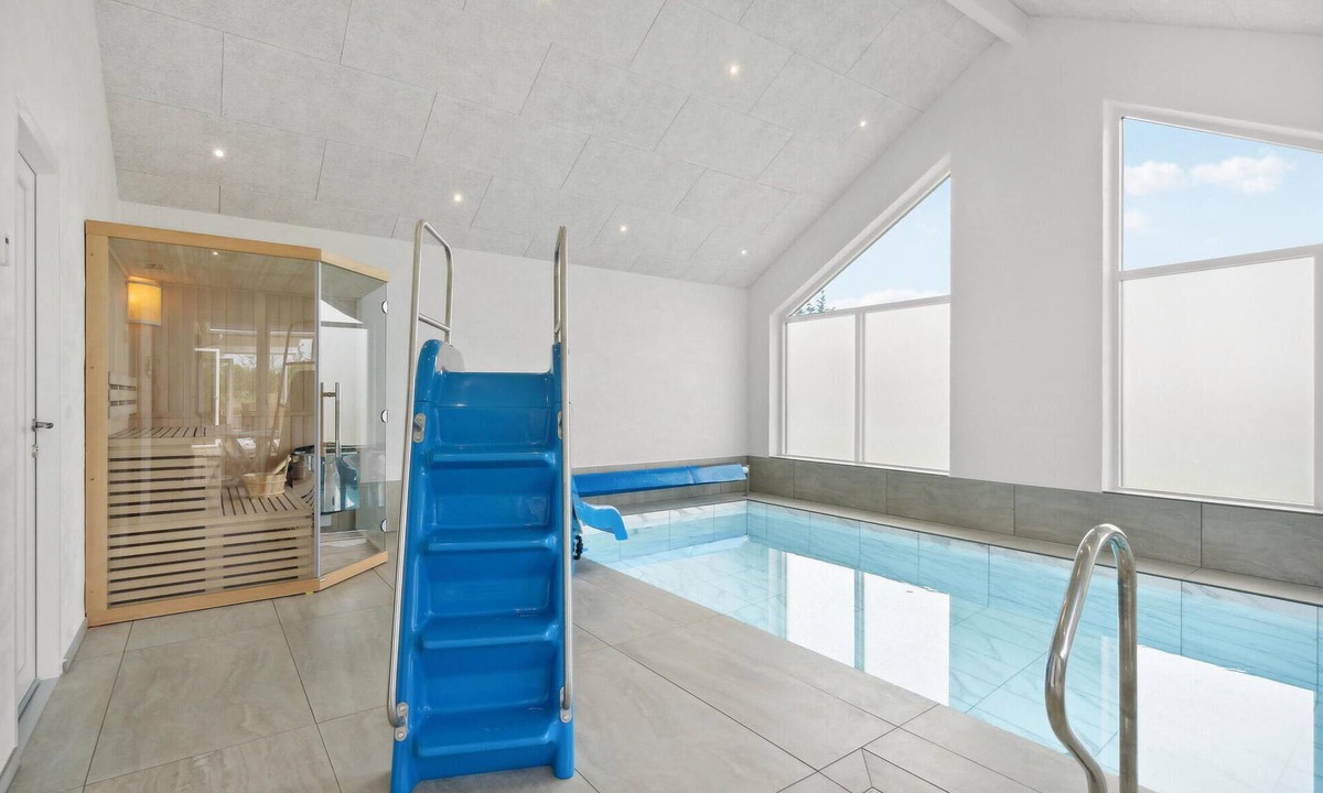 Hadsund House | Pet friendly home in Hadsund with sauna