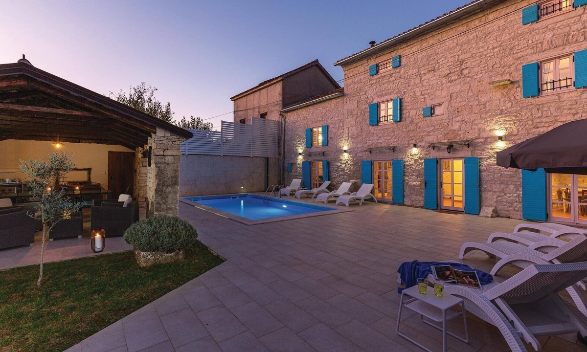 Kringa House | Pet friendly home in Kringa