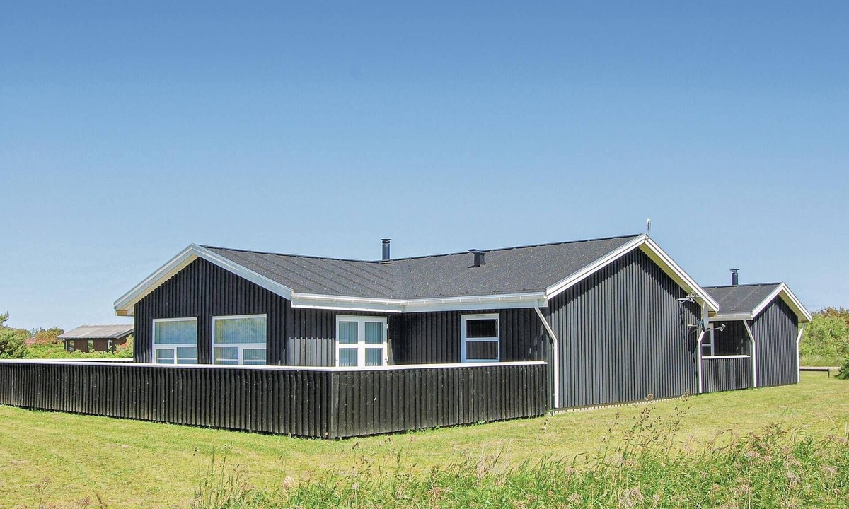 Lokken House | Pet friendly home in Løkken with sauna