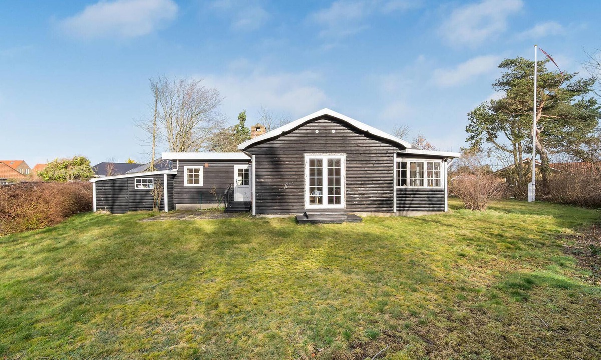 Vejlby Risskov House | Pet friendly home in Risskov with WiFi