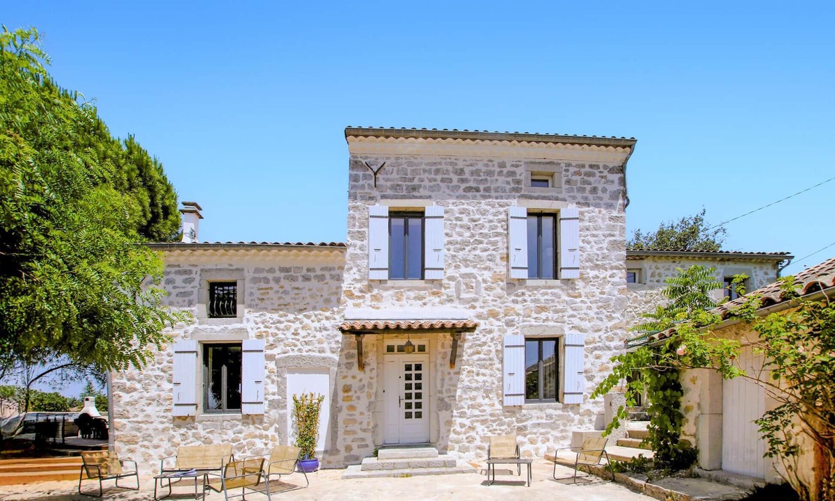 Ruoms House | Pet friendly home in Ruoms with private swimming pool, can be inside or outside