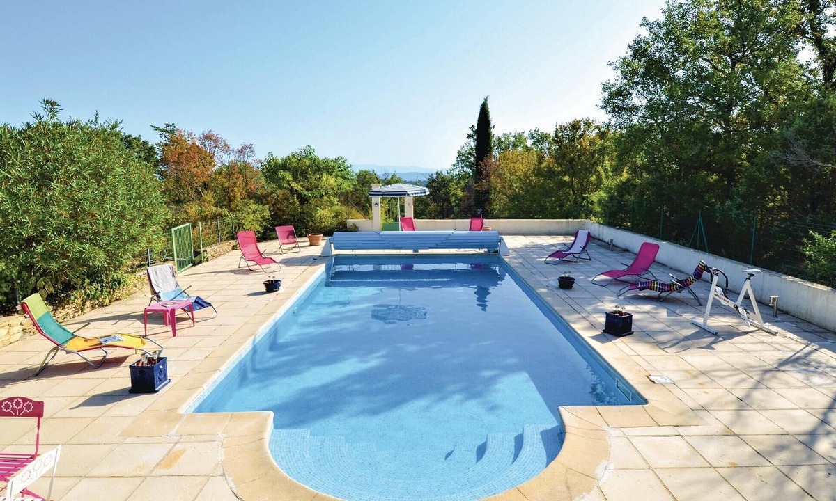 Salazac House | Pet friendly home in Salazac with sauna