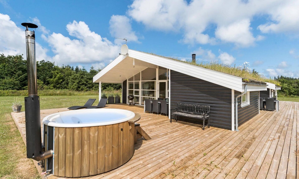 Grønhøj House | Pet friendly home in Saltum with WiFi