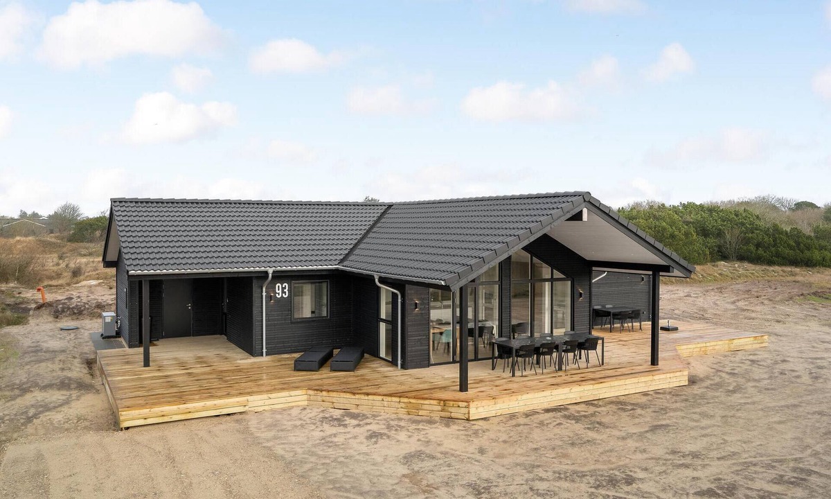 Skjern House | Pet friendly home in Skjern with sauna